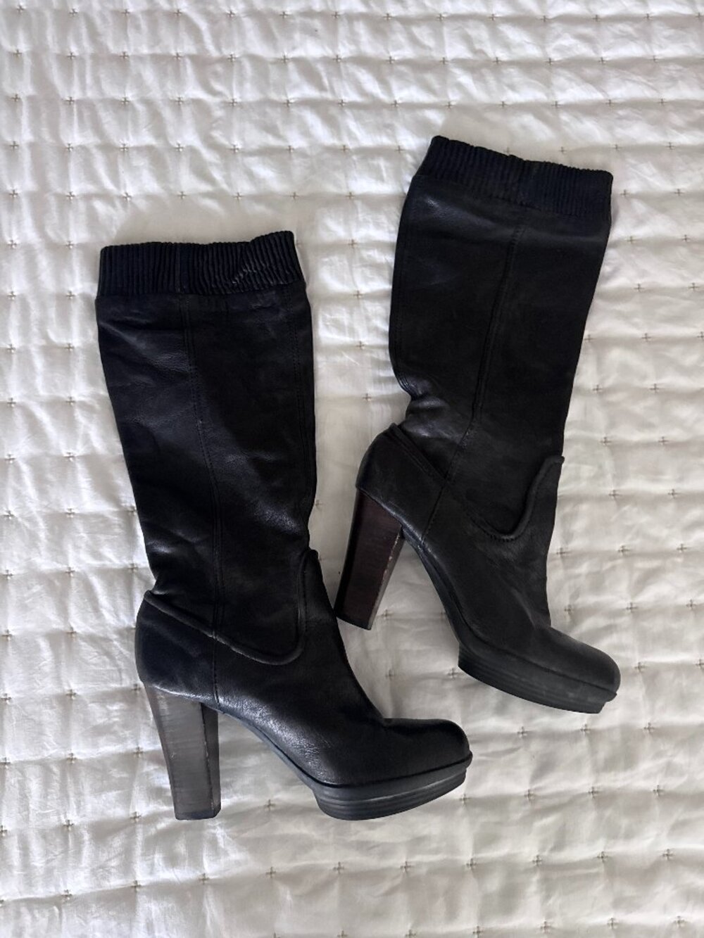 Frye Mimi Scrunch Black Leather Tall Boots Size 8